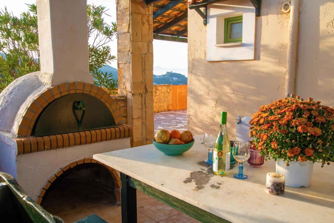 Villa Jokasta & Erato Chania  Rum bild